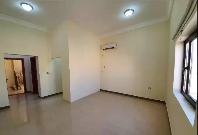 Residencial Listo Propiedad Estudio U / F Apartamento  alquiler en al-sad , Doha #14896 - 1  image 