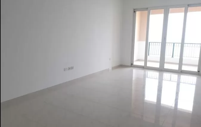 Residential Ready Property 2 Bedrooms S/F Apartment  for rent in The-Pearl-Qatar , Doha-Qatar #14912 - 1  image 