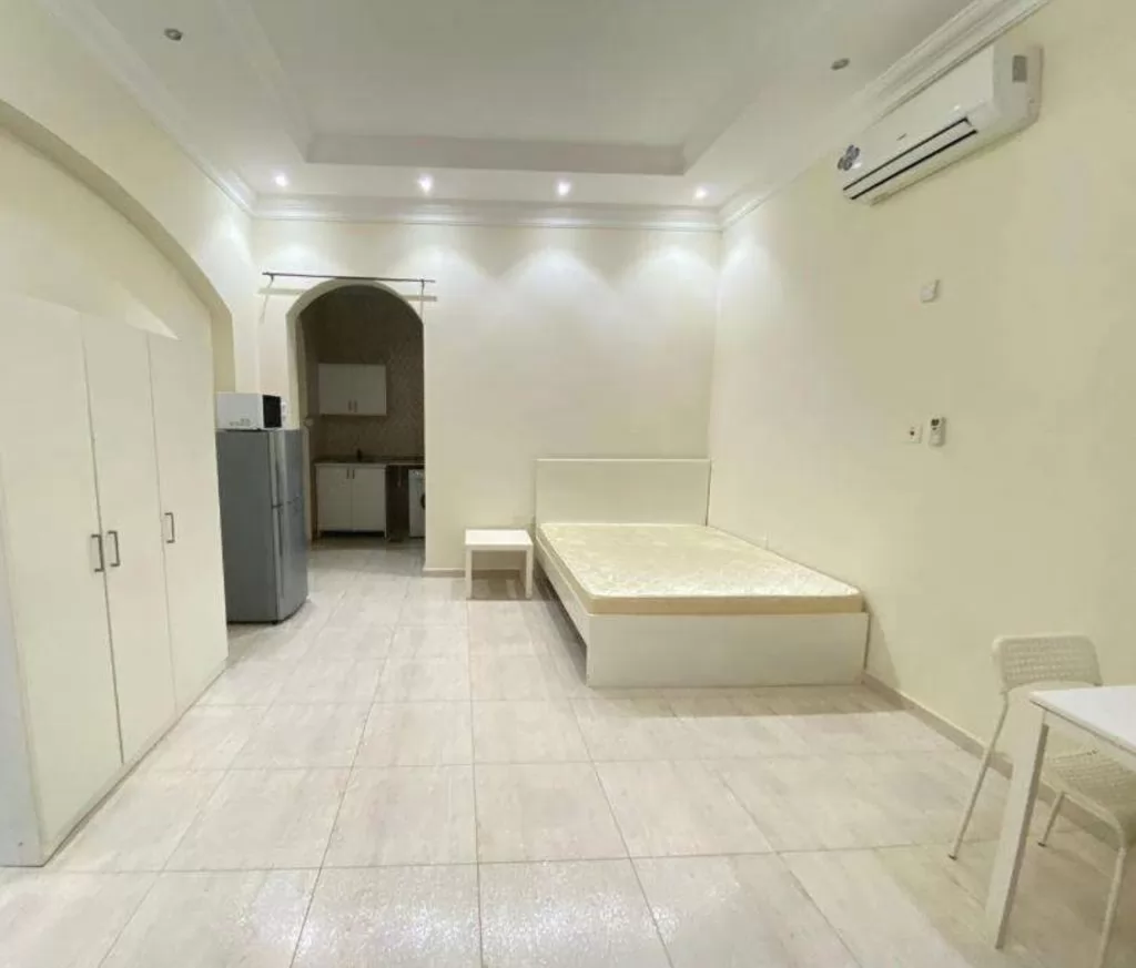Residential Ready Property Studio F/F Apartment  for rent in Doha-Qatar #14947 - 1  image 