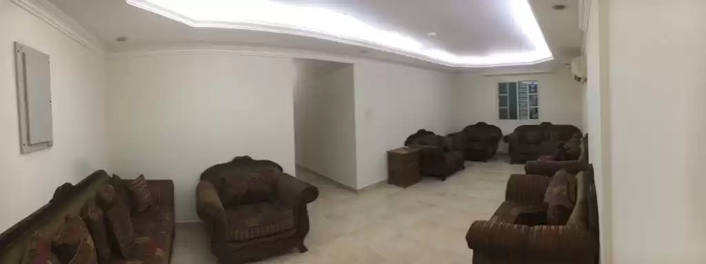 Résidentiel Propriété prête 3 chambres S / F Appartement  à vendre au Al-Sadd , Doha #14997 - 1  image 
