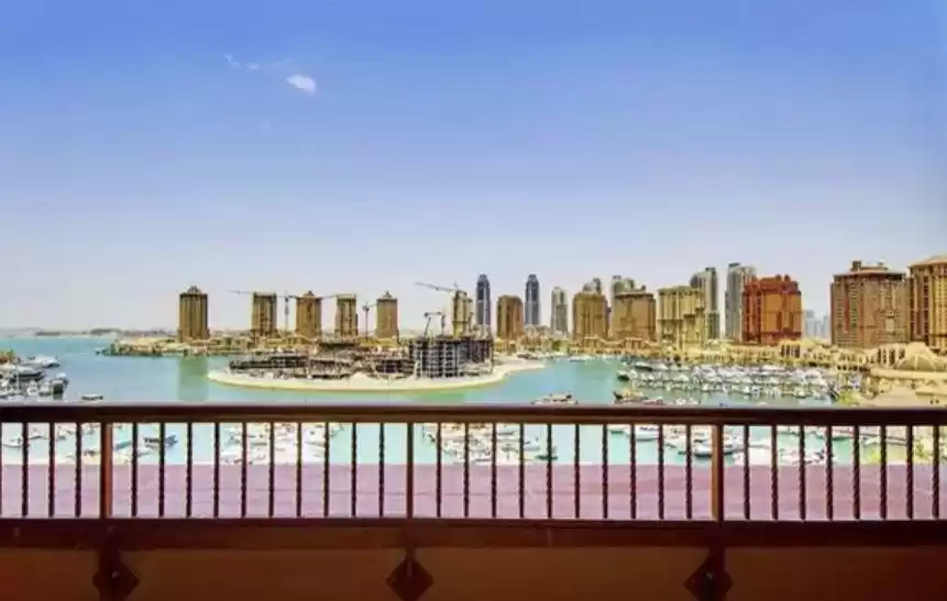 Жилой Готовая недвижимость 2 спальни Ж/Ж Квартира  продается в Аль-Садд , Доха #15022 - 1  image 