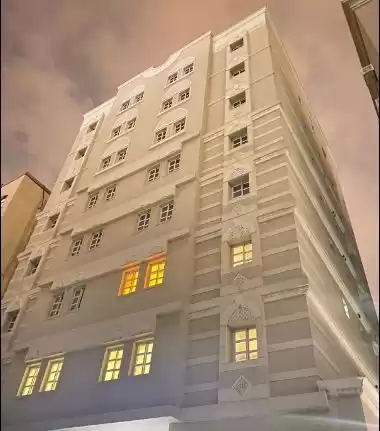Résidentiel Propriété prête 3 chambres U / f Appartement  a louer au Al-Sadd , Doha #15037 - 1  image 