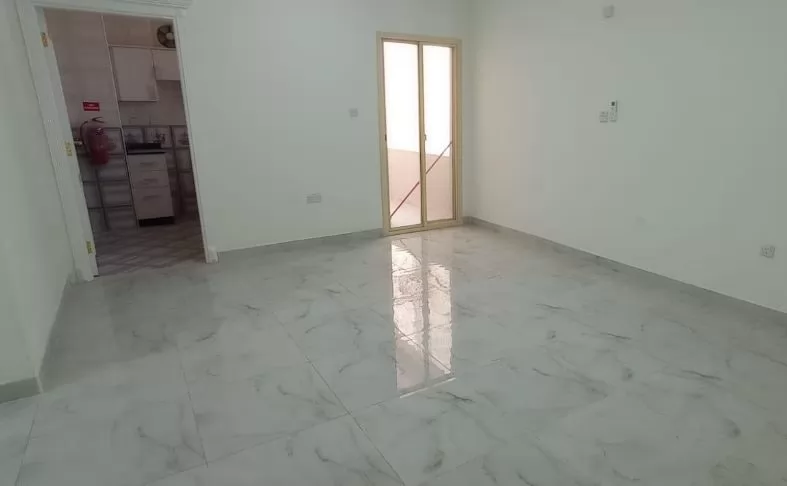Residential Ready Property 1 Bedroom U/F Apartment  for rent in Al-Ghanim , Doha-Qatar #15060 - 1  image 