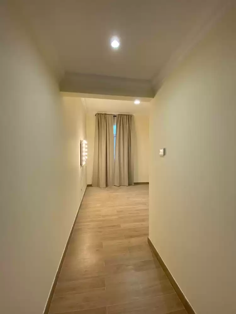 Résidentiel Propriété prête 1 chambre S / F Appartement  à vendre au Al-Sadd , Doha #15067 - 1  image 