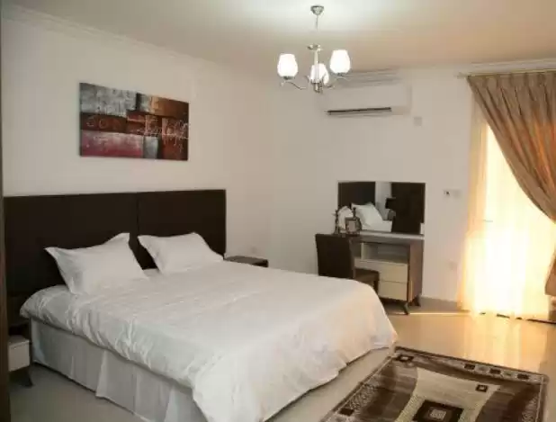 Wohn Klaar eigendom 2 Schlafzimmer F/F Wohnung  zu vermieten in Doha #15089 - 1  image 