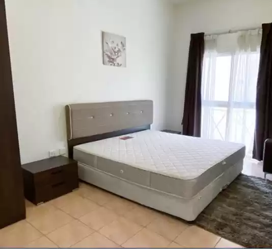 Wohn Klaar eigendom 2 Schlafzimmer S/F Wohnung  zu vermieten in Doha #15104 - 1  image 