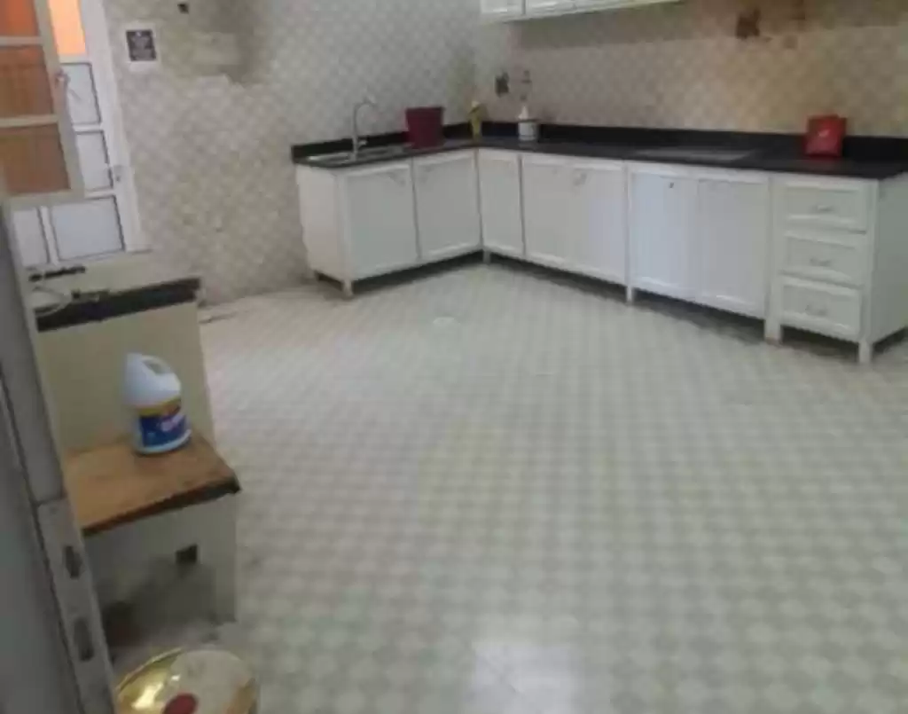 Residential Ready Property 7+ Bedrooms U/F Standalone Villa  for rent in Al Sadd , Doha #15124 - 1  image 