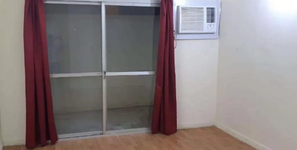 Residential Ready Property 1 Bedroom F/F Apartment  for rent in Al-Mansoura-Street , Doha-Qatar #15139 - 1  image 