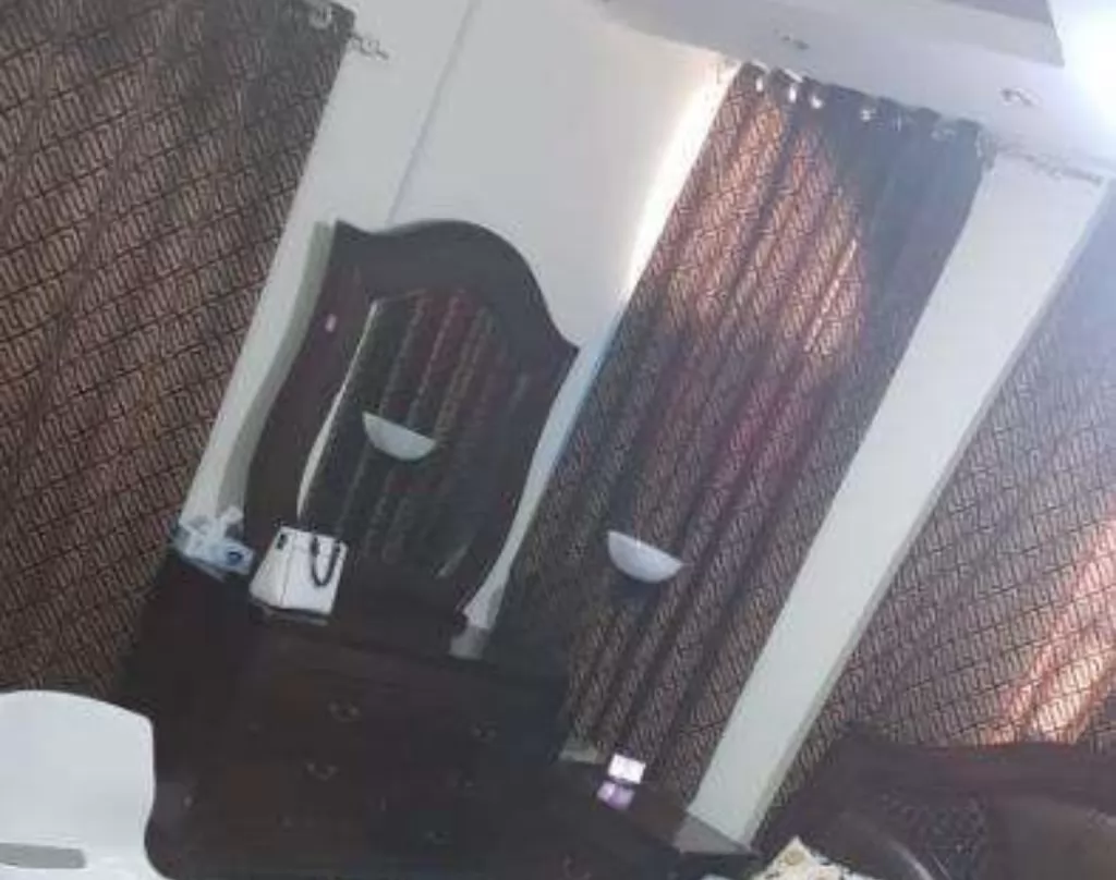 Residential Ready Property 1 Bedroom F/F Apartment  for rent in Al Wakrah #15144 - 1  image 