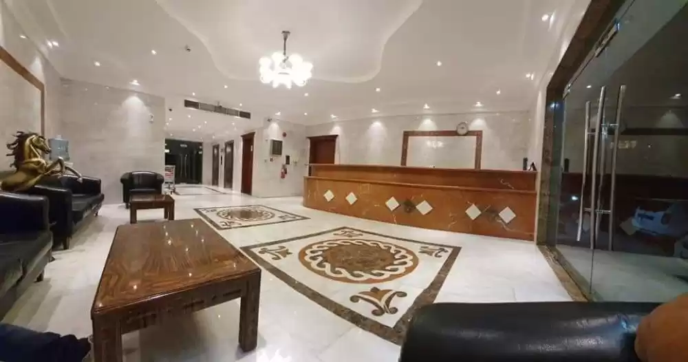 Wohn Klaar eigendom 2 Schlafzimmer U/F Wohnung  zu vermieten in Al Sadd , Doha #15157 - 1  image 