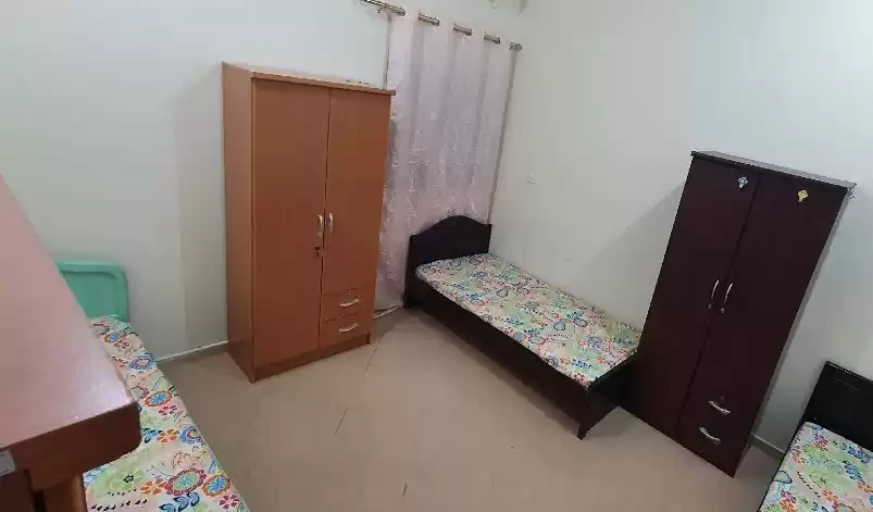 Wohn Klaar eigendom 3 Schlafzimmer F/F Wohnung  zu vermieten in Al Sadd , Doha #15220 - 1  image 