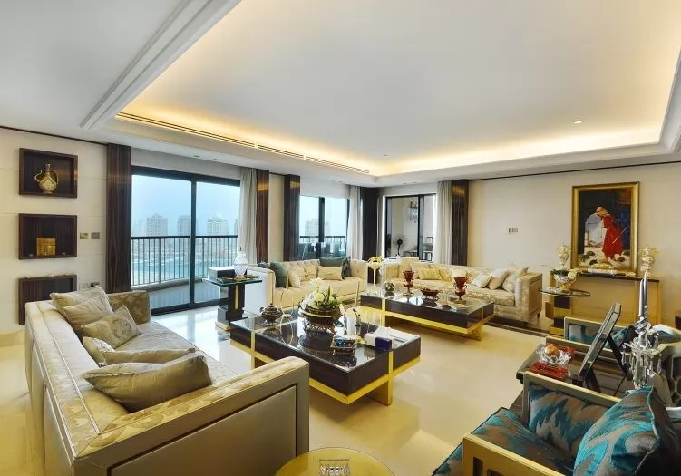 Residential Ready Property 4 Bedrooms F/F Apartment  for sale in The-Pearl-Qatar , Doha-Qatar #15251 - 1  image 