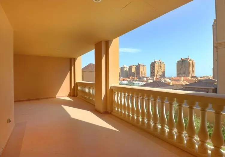 Residential Ready Property 1 Bedroom S/F Apartment  for rent in The-Pearl-Qatar , Doha-Qatar #15261 - 1  image 