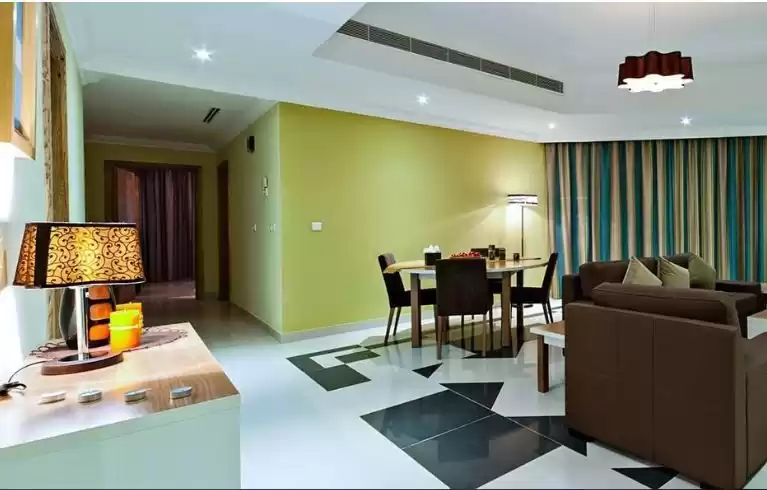 Wohn Klaar eigendom 3 Schlafzimmer F/F Hotelwohnungen  zu vermieten in Al Sadd , Doha #15278 - 1  image 