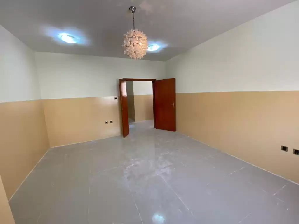 Residential Ready Property 1 Bedroom U/F Apartment  for rent in Al Sadd , Doha #15323 - 1  image 