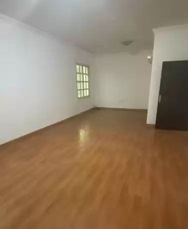 Residential Ready Property 1 Bedroom U/F Apartment  for rent in Al Sadd , Doha #15373 - 1  image 