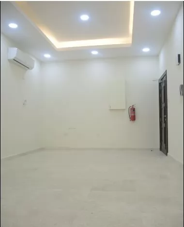 Résidentiel Propriété prête 3 chambres U / f Appartement  a louer au Al-Sadd , Doha #15376 - 1  image 