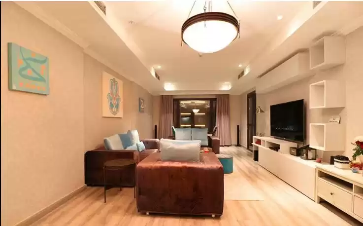Résidentiel Propriété prête 1 chambre S / F Appartement  à vendre au Al-Sadd , Doha #15380 - 1  image 