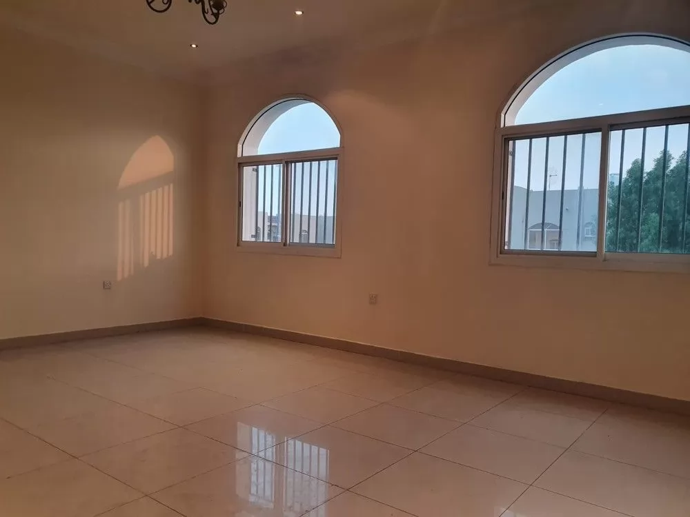 Жилой Готовая недвижимость 2 спальни Н/Ф Пентхаус  в аренду в Аль-Садд , Доха #15413 - 1  image 