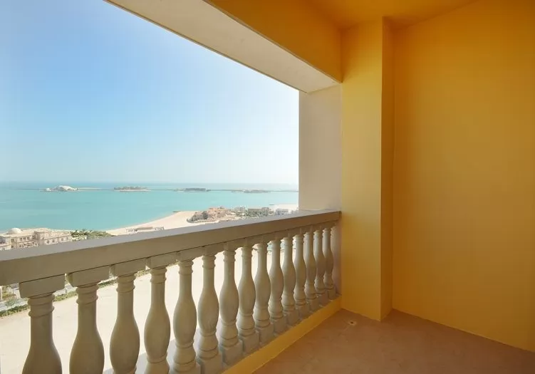 Residential Property 1 Bedroom S/F Apartment  for rent in The-Pearl-Qatar , Doha-Qatar #15442 - 1  image 