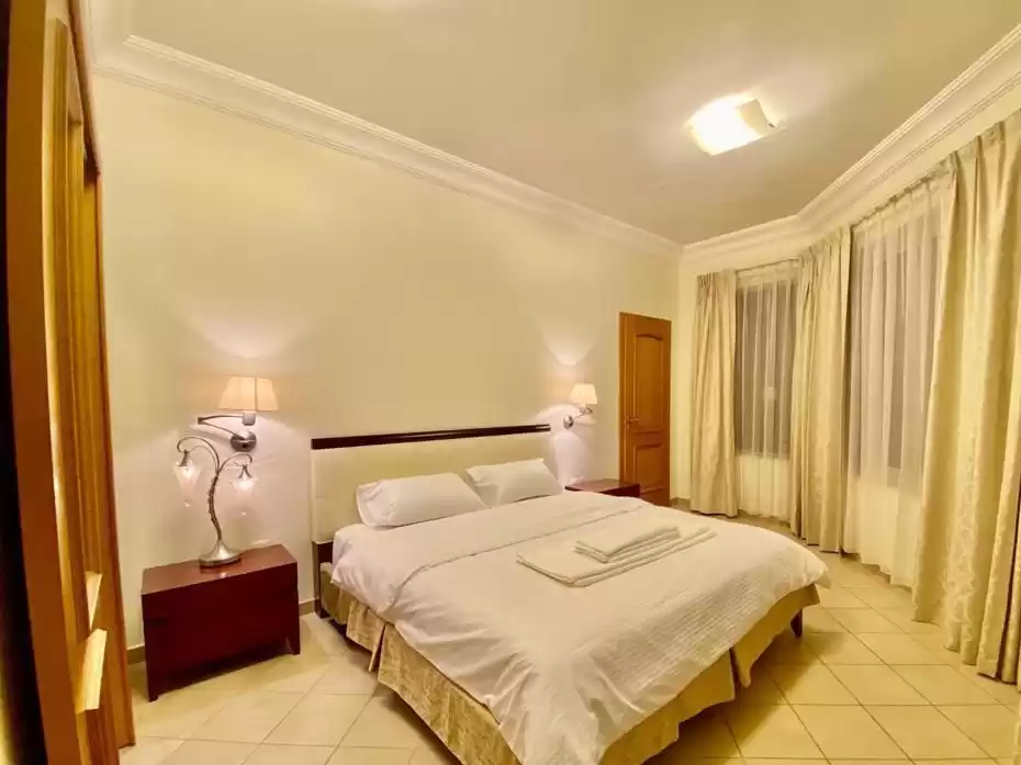Résidentiel Propriété prête 1 chambre F / F Appartement  a louer au Al-Sadd , Doha #15487 - 1  image 