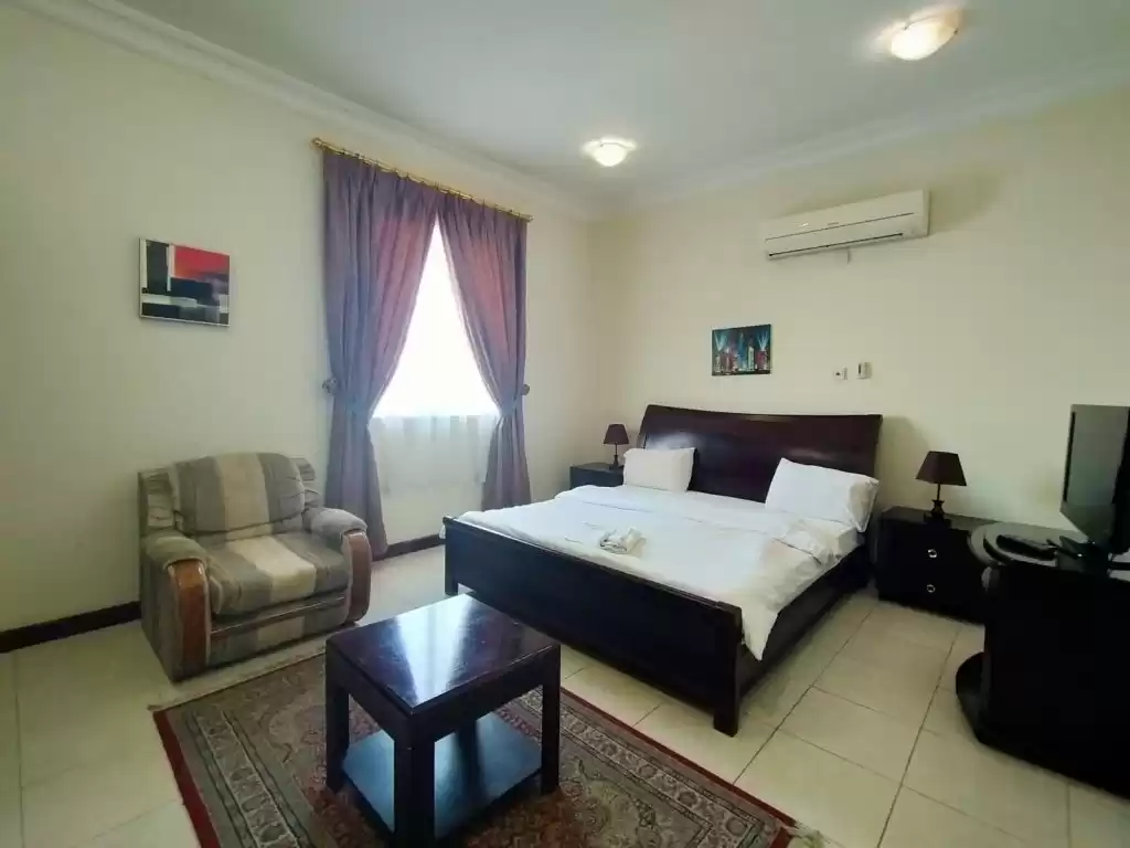 Residential Ready Property Studio F/F Apartment  for rent in Al Sadd , Doha #15493 - 1  image 