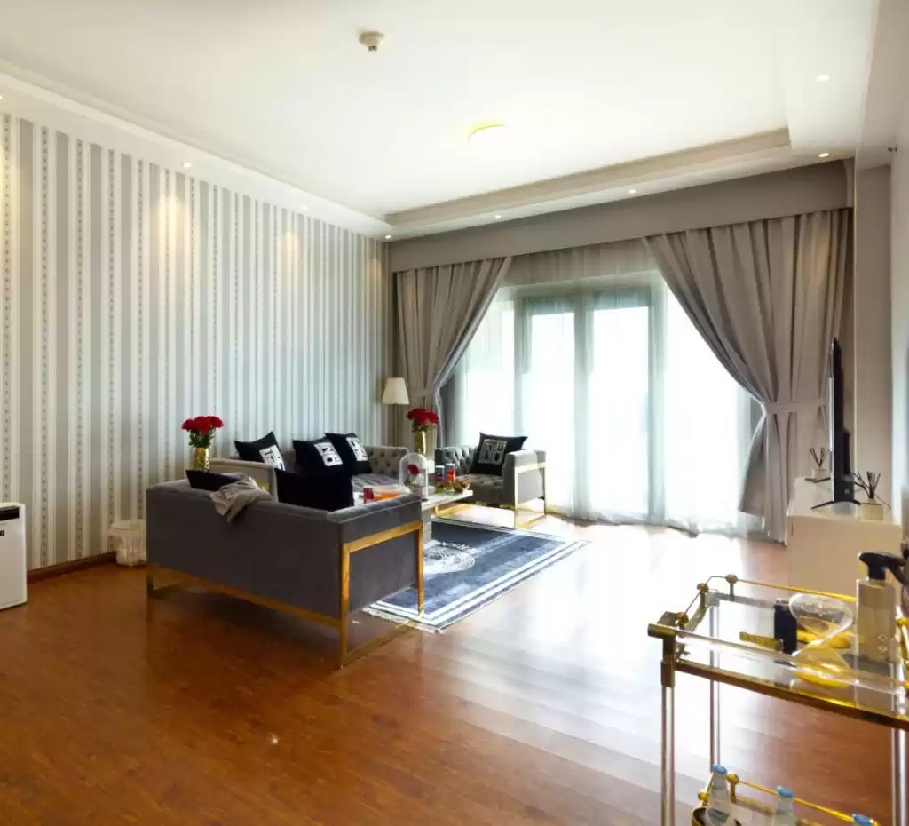 Résidentiel Propriété prête 1 chambre S / F Appartement  a louer au Al-Sadd , Doha #15496 - 1  image 