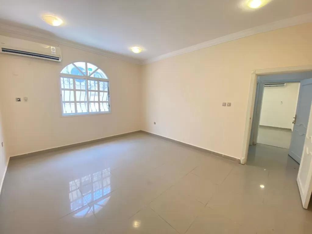 Résidentiel Propriété prête 1 chambre U / f Villa à Compound  a louer au Al-Sadd , Doha #15522 - 1  image 