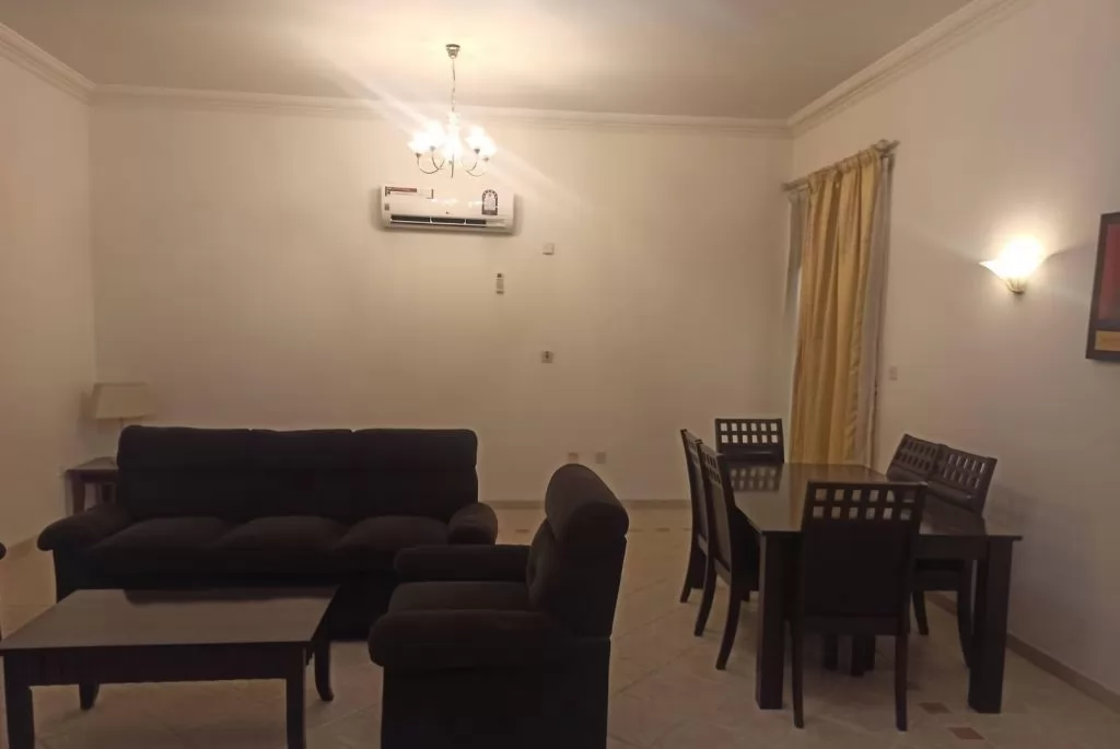 Residential Ready Property 3 Bedrooms F/F Apartment  for rent in Al Sadd , Doha #15526 - 1  image 