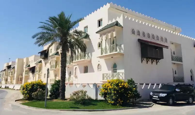 Residencial Listo Propiedad 2 dormitorios U / F Apartamento  alquiler en al-sad , Doha #15530 - 1  image 