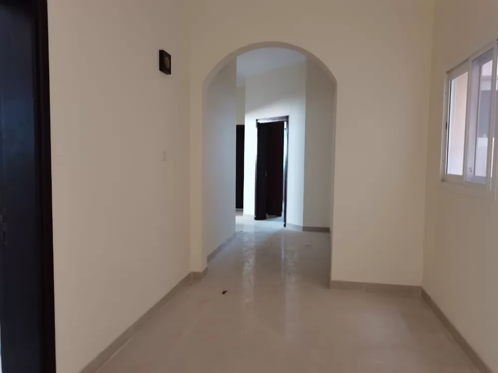 Résidentiel Propriété prête 3 chambres S / F Imeuble  a louer au Al-Sadd , Doha #15582 - 1  image 