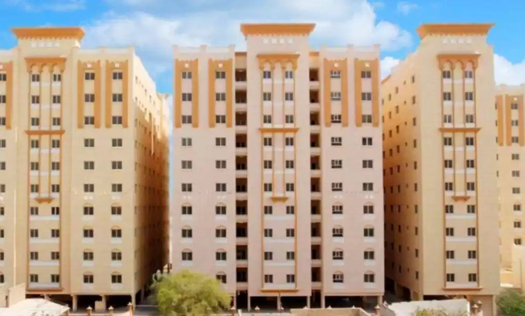 Wohn Klaar eigendom 3 Schlafzimmer U/F Wohnung  zu vermieten in Al Sadd , Doha #15708 - 1  image 