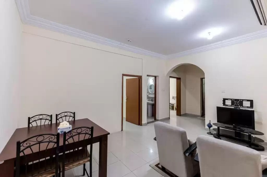 Résidentiel Propriété prête 3 chambres S / F Appartement  a louer au Al-Sadd , Doha #15725 - 1  image 
