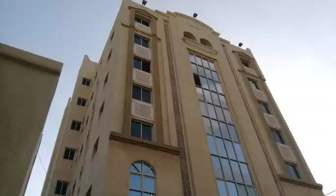 Résidentiel Propriété prête 2 chambres U / f Appartement  a louer au Al-Sadd , Doha #15748 - 1  image 