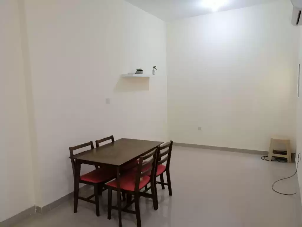 Residential Ready Property 1 Bedroom F/F Apartment  for rent in Al Sadd , Doha #15752 - 1  image 
