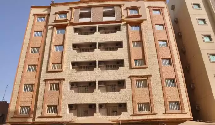 Résidentiel Propriété prête 3 chambres U / f Appartement  a louer au Al-Sadd , Doha #15766 - 1  image 