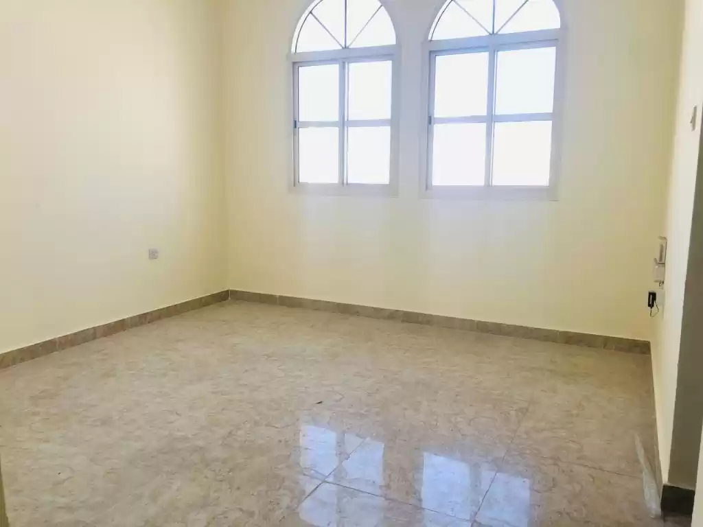 住宅 就绪物业 工作室 U/F 公寓  出租 在 萨德 , 多哈 #15769 - 1  image 