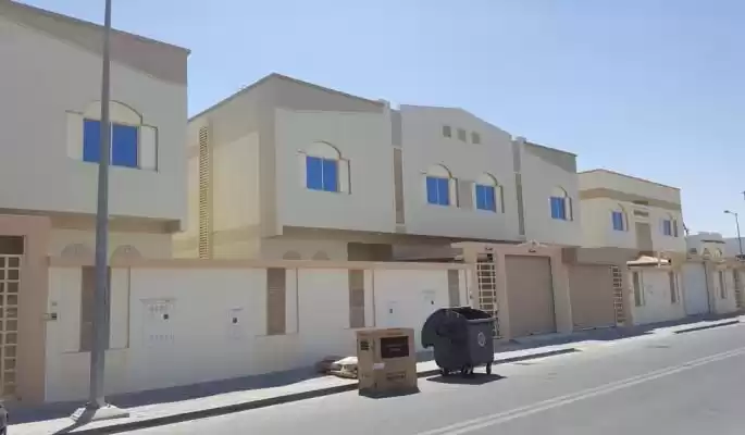 Жилой Готовая недвижимость 6 спален Н/Ф Отдельная вилла  в аренду в Доха #15819 - 1  image 