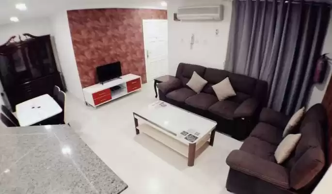 Residential Ready Property 3 Bedrooms F/F Apartment  for rent in Al Sadd , Doha #15820 - 1  image 