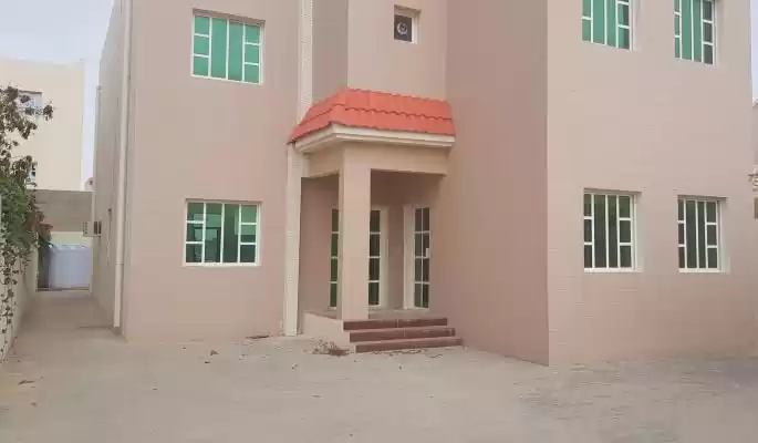 Résidentiel Propriété prête 6 chambres S / F Villa autonome  a louer au Al-Sadd , Doha #15830 - 1  image 