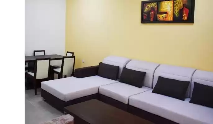Residential Ready Property 2 Bedrooms F/F Apartment  for rent in Al Sadd , Doha #15835 - 1  image 