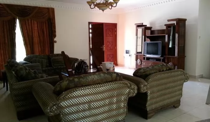 Residential Property 4 Bedrooms F/F Villa in Compound  for rent in Al-Rayyan #15848 - 1  image 