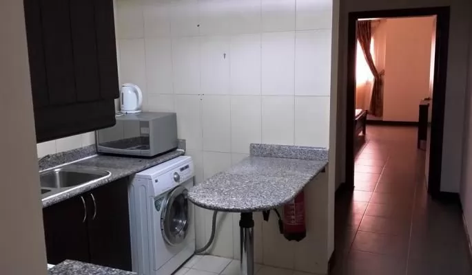 Residential Ready Property 1 Bedroom F/F Apartment  for rent in Fereej-Bin-Mahmoud , Doha-Qatar #15865 - 2  image 