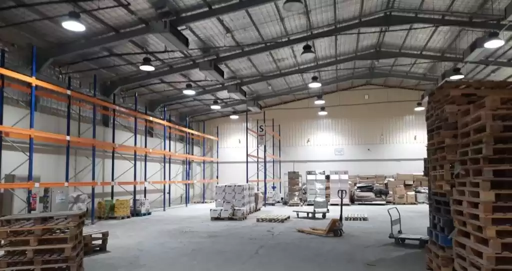 Commercial Ready Property S/F Warehouse  for rent in Al Sadd , Doha #15898 - 1  image 