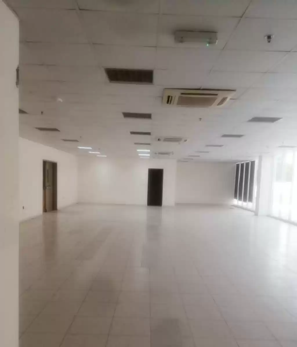 Commercial Ready Property U/F Warehouse  for rent in Al Sadd , Doha #15908 - 1  image 