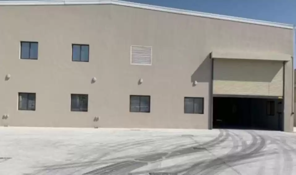 Commercial Ready Property U/F Warehouse  for rent in Al Sadd , Doha #15925 - 1  image 