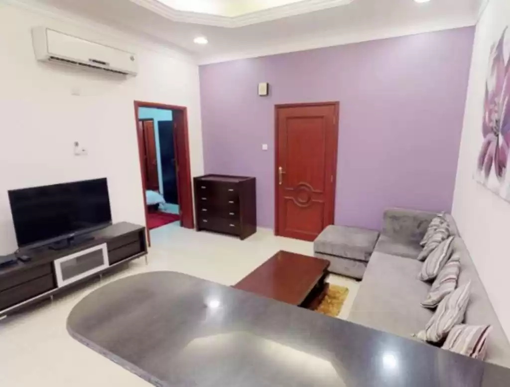 Résidentiel Propriété prête 2 chambres F / F Appartement  a louer au Doha #15938 - 1  image 