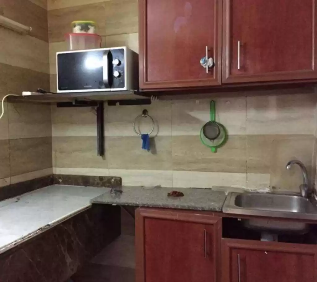 Residential Ready Property 1 Bedroom U/F Apartment  for rent in Al Sadd , Doha #15981 - 1  image 