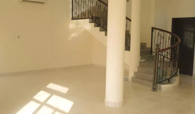 Residential Ready Property 5 Bedrooms U/F Standalone Villa  for rent in Al-Aziziyah , Doha-Qatar #15993 - 1  image 