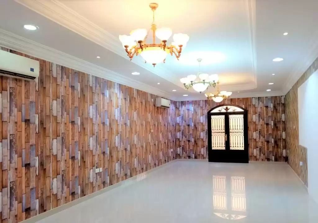 Коммерческий Готовая недвижимость Н/Ф Отдельная вилла  в аренду в Аль-Садд , Доха #16074 - 1  image 